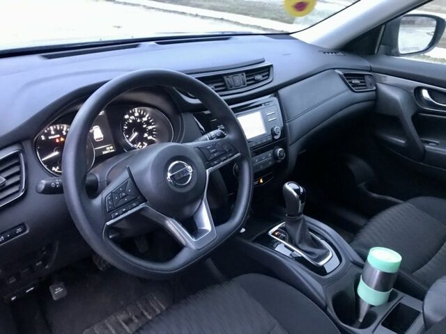 Синий Ниссан Rogue, объемом двигателя 2.5 л и пробегом 70 тыс. км за 15000 $, фото 7 на Automoto.ua