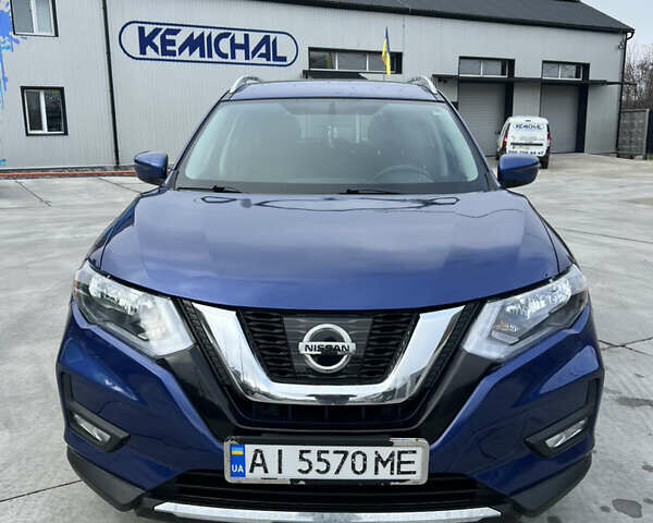Синий Ниссан Rogue, объемом двигателя 2.49 л и пробегом 90 тыс. км за 15500 $, фото 2 на Automoto.ua