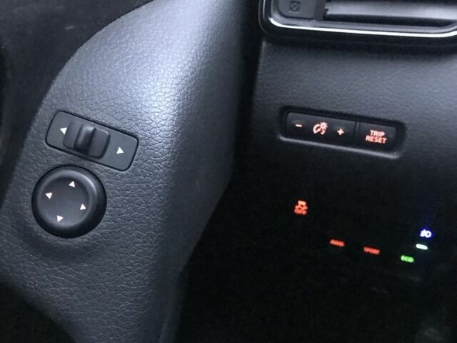 Синий Ниссан Rogue, объемом двигателя 2.5 л и пробегом 70 тыс. км за 15000 $, фото 2 на Automoto.ua