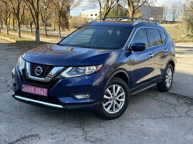 Синий Ниссан Rogue, объемом двигателя 2.5 л и пробегом 194 тыс. км за 13750 $, фото 2 на Automoto.ua
