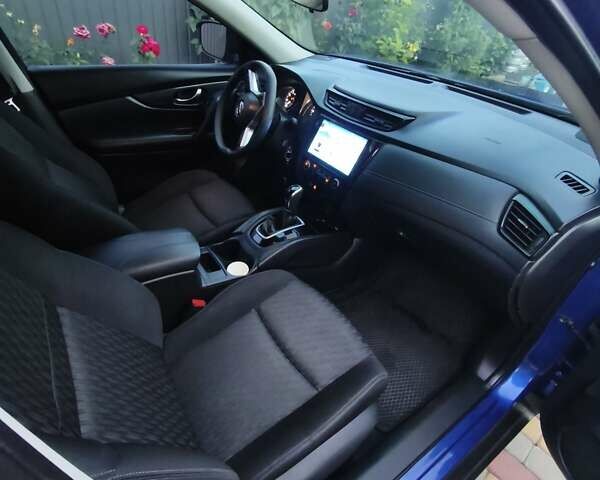 Синий Ниссан Rogue, объемом двигателя 2.49 л и пробегом 136 тыс. км за 13100 $, фото 1 на Automoto.ua