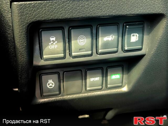 Синий Ниссан Rogue, объемом двигателя 2.5 л и пробегом 124 тыс. км за 16500 $, фото 13 на Automoto.ua