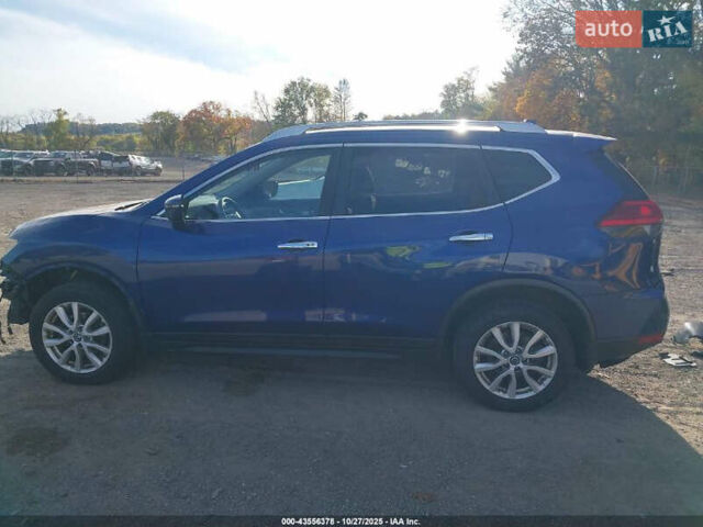 Синий Ниссан Rogue, объемом двигателя 2.5 л и пробегом 215 тыс. км за 8500 $, фото 9 на Automoto.ua