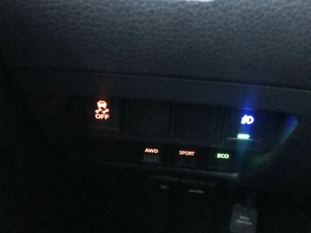 Синий Ниссан Rogue, объемом двигателя 2.5 л и пробегом 70 тыс. км за 15000 $, фото 4 на Automoto.ua