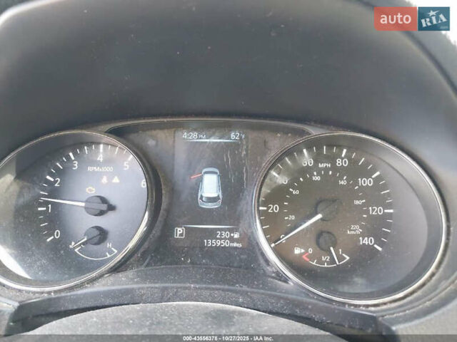 Синий Ниссан Rogue, объемом двигателя 2.5 л и пробегом 215 тыс. км за 8500 $, фото 8 на Automoto.ua