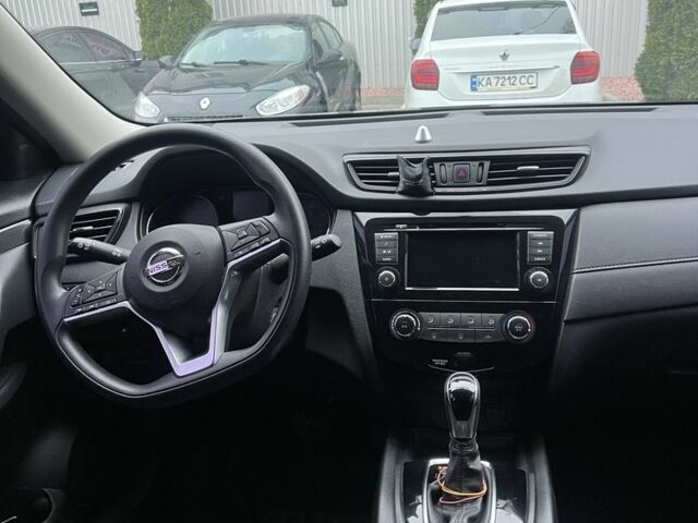 Синий Ниссан Rogue, объемом двигателя 2.5 л и пробегом 134 тыс. км за 13700 $, фото 9 на Automoto.ua