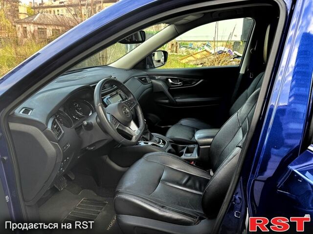 Синий Ниссан Rogue, объемом двигателя 2.5 л и пробегом 124 тыс. км за 16500 $, фото 6 на Automoto.ua