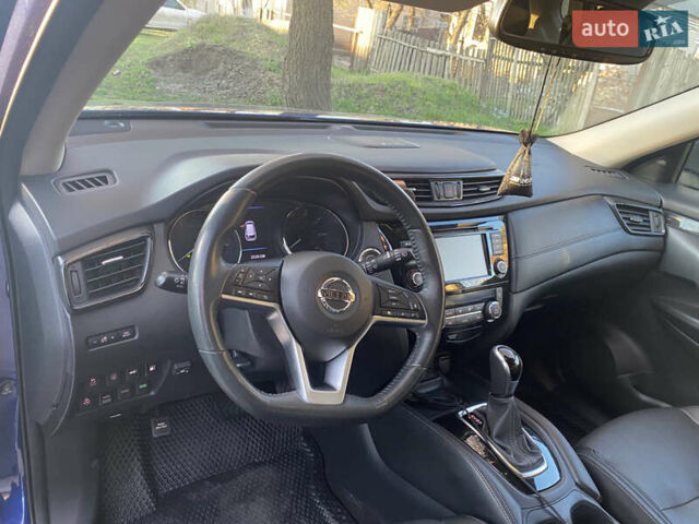 Синий Ниссан Rogue, объемом двигателя 2.49 л и пробегом 98 тыс. км за 17000 $, фото 2 на Automoto.ua