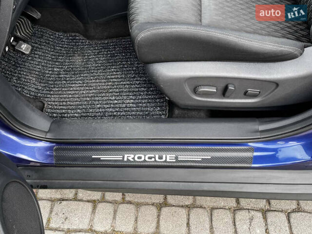 Синий Ниссан Rogue, объемом двигателя 2.49 л и пробегом 140 тыс. км за 14200 $, фото 20 на Automoto.ua