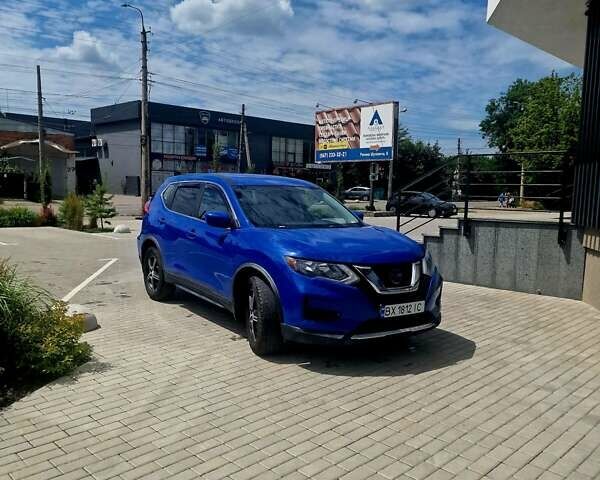 Синий Ниссан Rogue, объемом двигателя 2.49 л и пробегом 120 тыс. км за 13700 $, фото 1 на Automoto.ua