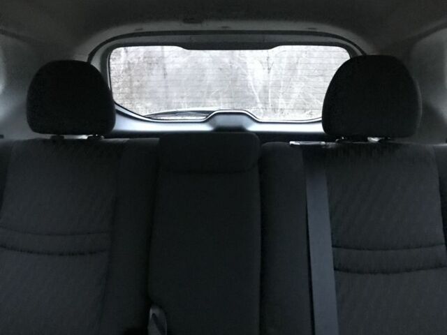 Синий Ниссан Rogue, объемом двигателя 2.5 л и пробегом 70 тыс. км за 15000 $, фото 3 на Automoto.ua