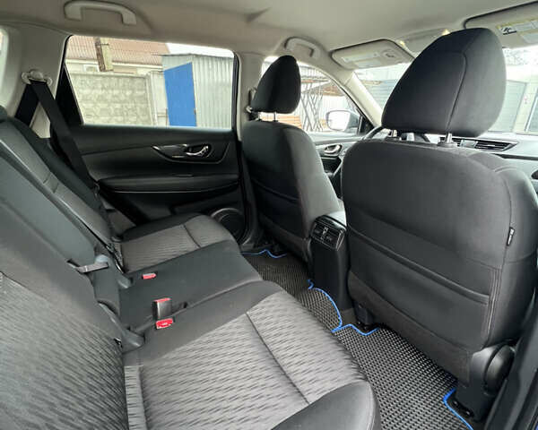 Синий Ниссан Rogue, объемом двигателя 2.49 л и пробегом 90 тыс. км за 15500 $, фото 24 на Automoto.ua