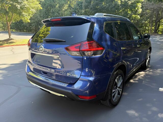 Синий Ниссан Rogue, объемом двигателя 2.5 л и пробегом 57 тыс. км за 5600 $, фото 4 на Automoto.ua