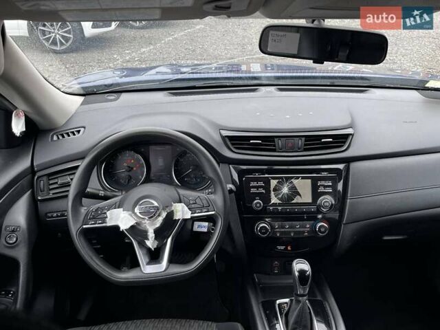Синий Ниссан Rogue, объемом двигателя 2.49 л и пробегом 150 тыс. км за 9700 $, фото 6 на Automoto.ua