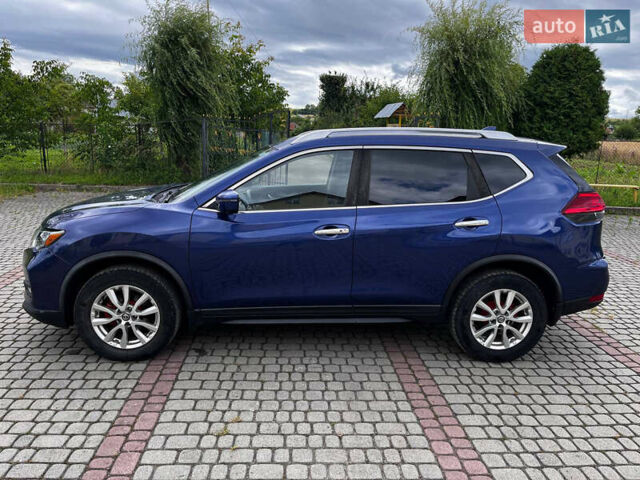 Синий Ниссан Rogue, объемом двигателя 2.49 л и пробегом 140 тыс. км за 14200 $, фото 2 на Automoto.ua