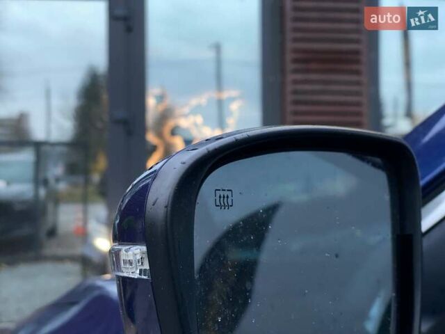 Ниссан Rogue 2017 в Львове на Automoto.ua Синий Ниссан Rogue, объемом двигателя 2.49 л и пробегом 137 тыс. км за 17500 $, фото 6 на Automoto.ua