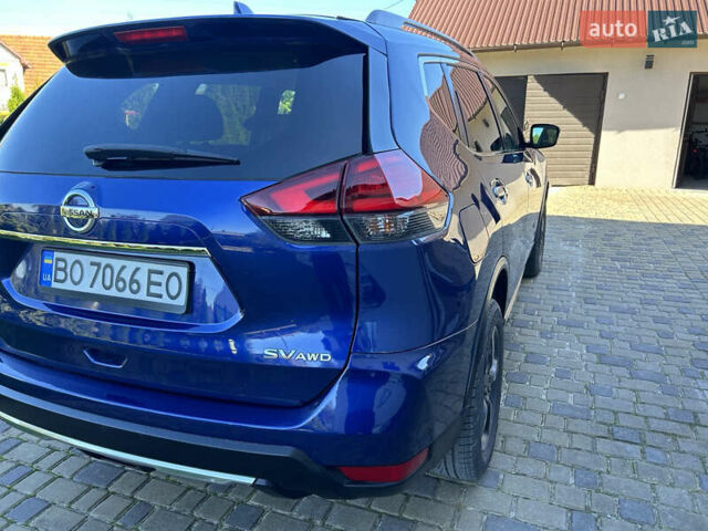 Синий Ниссан Rogue, объемом двигателя 2.5 л и пробегом 149 тыс. км за 11900 $, фото 2 на Automoto.ua