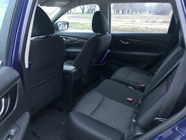 Синий Ниссан Rogue, объемом двигателя 2.5 л и пробегом 70 тыс. км за 15000 $, фото 9 на Automoto.ua