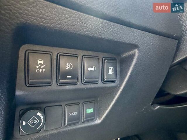 Синий Ниссан Rogue, объемом двигателя 2.5 л и пробегом 181 тыс. км за 13999 $, фото 33 на Automoto.ua