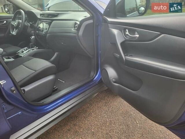 Синий Ниссан Rogue, объемом двигателя 2.49 л и пробегом 189 тыс. км за 11990 $, фото 13 на Automoto.ua