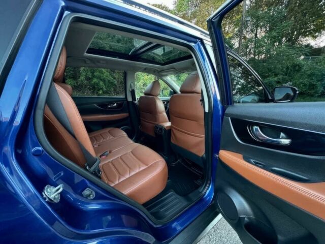 Синий Ниссан Rogue, объемом двигателя 2.5 л и пробегом 66 тыс. км за 3125 $, фото 11 на Automoto.ua