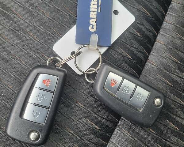 Синий Ниссан Rogue, объемом двигателя 2.49 л и пробегом 189 тыс. км за 11990 $, фото 23 на Automoto.ua