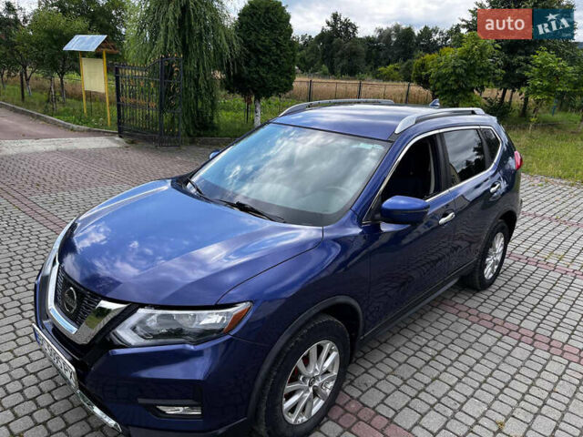 Синий Ниссан Rogue, объемом двигателя 2.49 л и пробегом 140 тыс. км за 14200 $, фото 1 на Automoto.ua