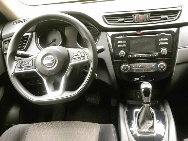 Синий Ниссан Rogue, объемом двигателя 2.5 л и пробегом 150 тыс. км за 11000 $, фото 7 на Automoto.ua