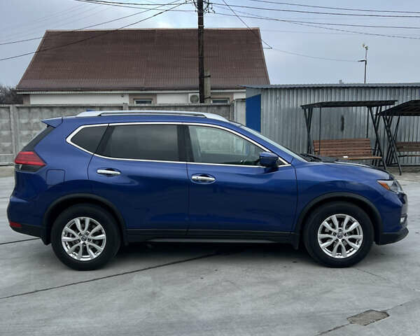 Синий Ниссан Rogue, объемом двигателя 2.49 л и пробегом 90 тыс. км за 15500 $, фото 7 на Automoto.ua