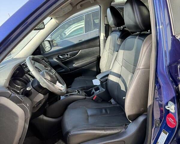 Синий Ниссан Rogue, объемом двигателя 2.5 л и пробегом 125 тыс. км за 15900 $, фото 8 на Automoto.ua