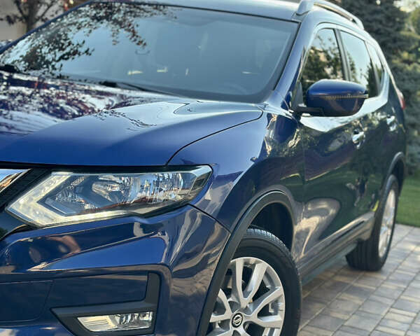 Синий Ниссан Rogue, объемом двигателя 2.5 л и пробегом 181 тыс. км за 14750 $, фото 5 на Automoto.ua