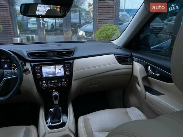 Ниссан Rogue 2017 в Львове на Automoto.ua Синий Ниссан Rogue, объемом двигателя 2.49 л и пробегом 137 тыс. км за 17500 $, фото 10 на Automoto.ua