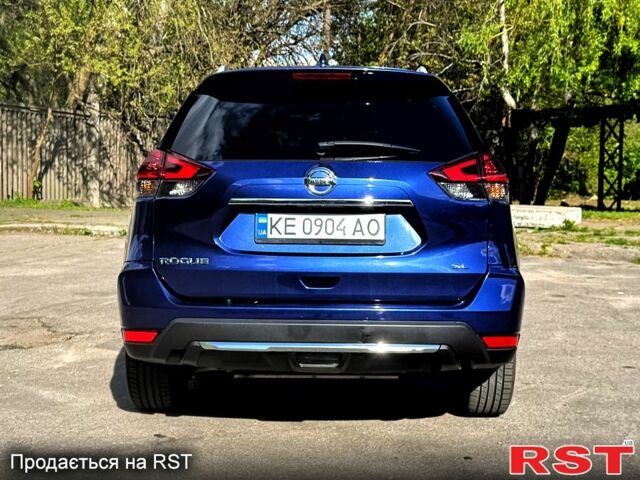 Синий Ниссан Rogue, объемом двигателя 2.5 л и пробегом 124 тыс. км за 16500 $, фото 5 на Automoto.ua