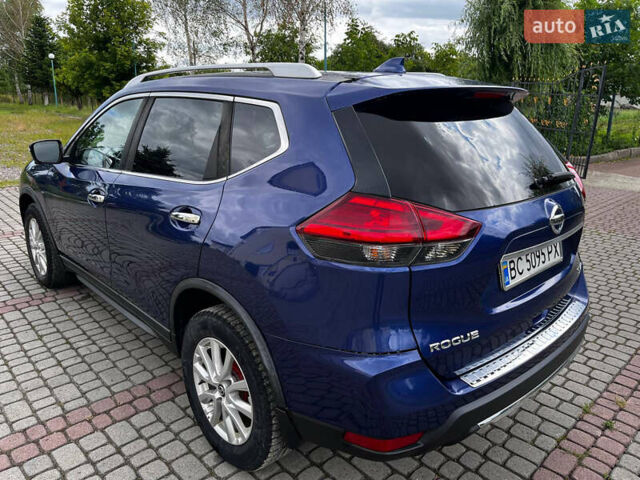 Синий Ниссан Rogue, объемом двигателя 2.49 л и пробегом 140 тыс. км за 14200 $, фото 3 на Automoto.ua