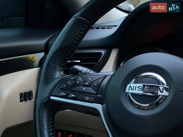 Ниссан Rogue 2017 в Львове на Automoto.ua Синий Ниссан Rogue, объемом двигателя 2.49 л и пробегом 137 тыс. км за 17500 $, фото 12 на Automoto.ua