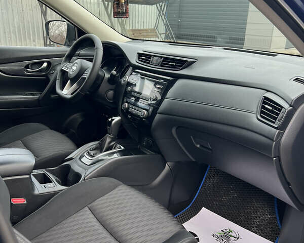 Синий Ниссан Rogue, объемом двигателя 2.49 л и пробегом 90 тыс. км за 15500 $, фото 19 на Automoto.ua