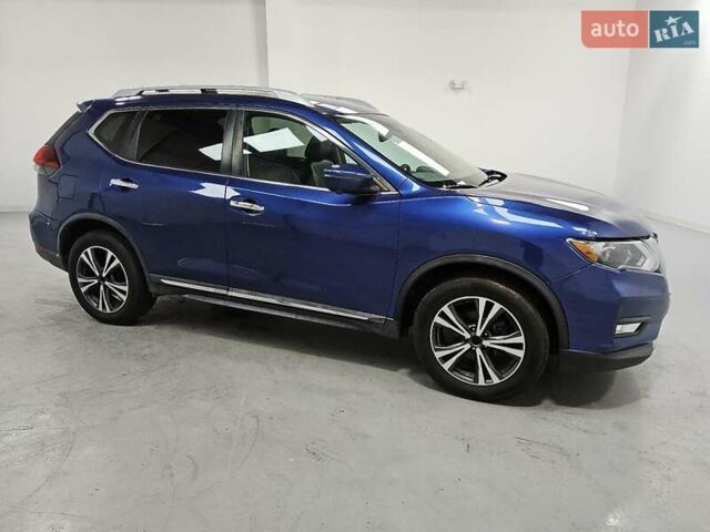 Синий Ниссан Rogue, объемом двигателя 2.49 л и пробегом 103 тыс. км за 3100 $, фото 3 на Automoto.ua