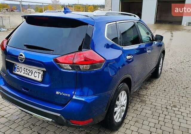 Синий Ниссан Rogue, объемом двигателя 2.49 л и пробегом 98 тыс. км за 15500 $, фото 5 на Automoto.ua