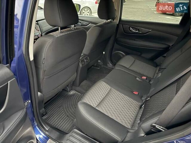 Синий Ниссан Rogue, объемом двигателя 2.49 л и пробегом 140 тыс. км за 17200 $, фото 8 на Automoto.ua