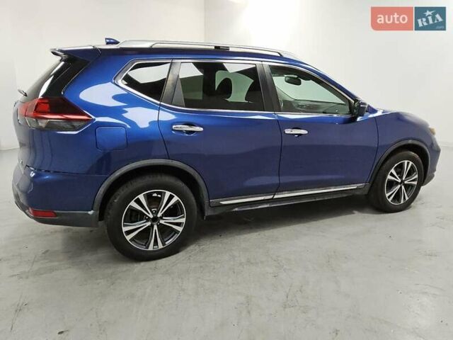 Синий Ниссан Rogue, объемом двигателя 2.49 л и пробегом 103 тыс. км за 3100 $, фото 2 на Automoto.ua