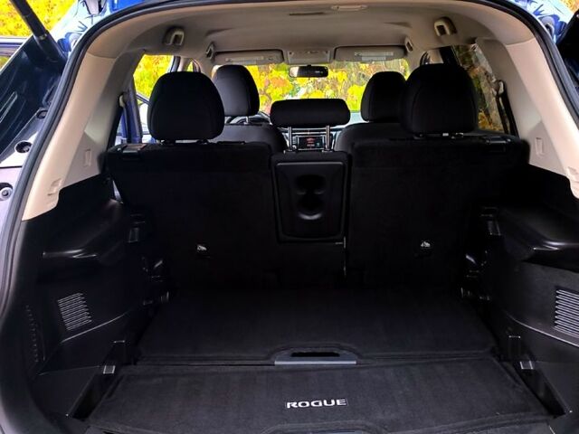 Синий Ниссан Rogue, объемом двигателя 2.5 л и пробегом 94 тыс. км за 17500 $, фото 9 на Automoto.ua
