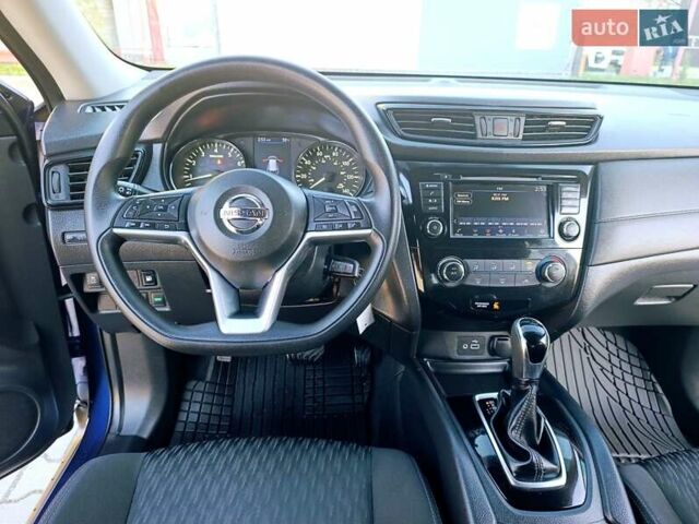 Синий Ниссан Rogue, объемом двигателя 2.5 л и пробегом 146 тыс. км за 14200 $, фото 19 на Automoto.ua
