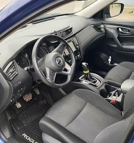 Синий Ниссан Rogue, объемом двигателя 2.49 л и пробегом 98 тыс. км за 15500 $, фото 7 на Automoto.ua