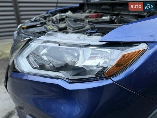 Синій Ніссан Rogue, об'ємом двигуна 2.49 л та пробігом 161 тис. км за 16000 $, фото 6 на Automoto.ua