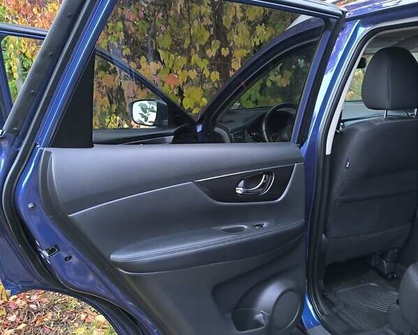 Синий Ниссан Rogue, объемом двигателя 2.49 л и пробегом 94 тыс. км за 17500 $, фото 17 на Automoto.ua