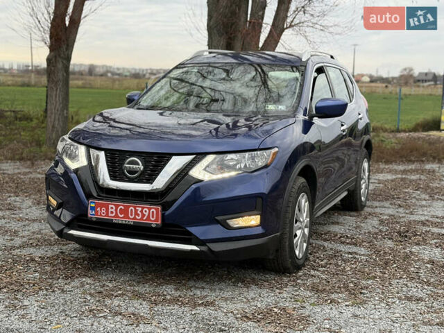 Синий Ниссан Rogue, объемом двигателя 2.5 л и пробегом 171 тыс. км за 12500 $, фото 2 на Automoto.ua