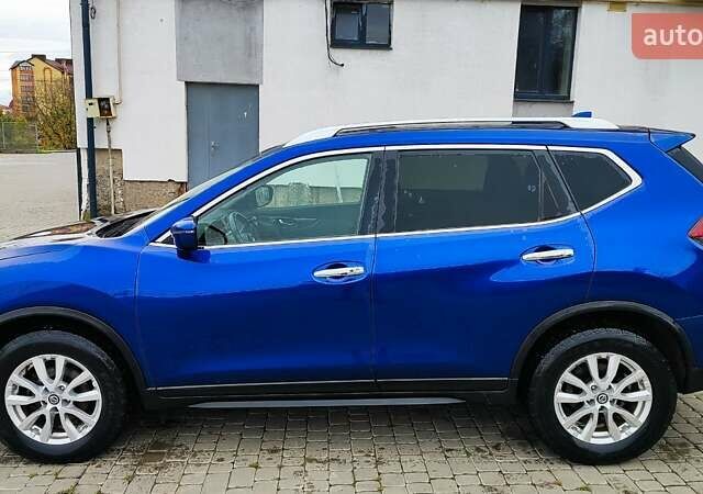 Синий Ниссан Rogue, объемом двигателя 2.49 л и пробегом 98 тыс. км за 15500 $, фото 6 на Automoto.ua