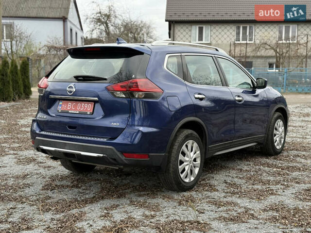 Синий Ниссан Rogue, объемом двигателя 2.5 л и пробегом 171 тыс. км за 12500 $, фото 7 на Automoto.ua