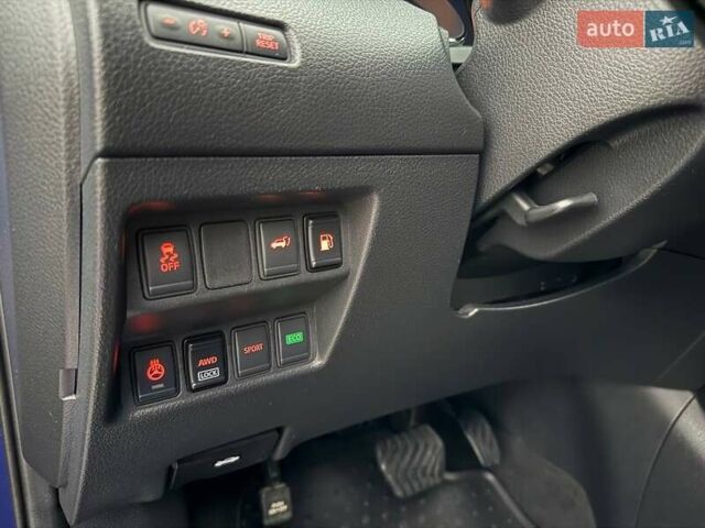 Синий Ниссан Rogue, объемом двигателя 2.49 л и пробегом 140 тыс. км за 17200 $, фото 10 на Automoto.ua