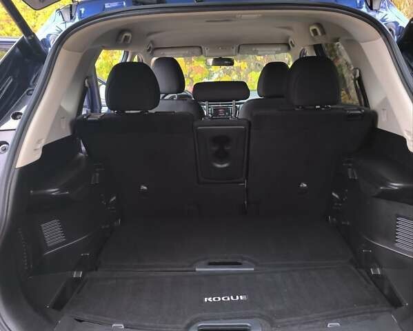 Синий Ниссан Rogue, объемом двигателя 2.49 л и пробегом 94 тыс. км за 17500 $, фото 23 на Automoto.ua